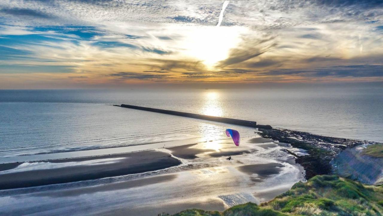 La petite maison à deux pas de la mer Wimille Esterno foto